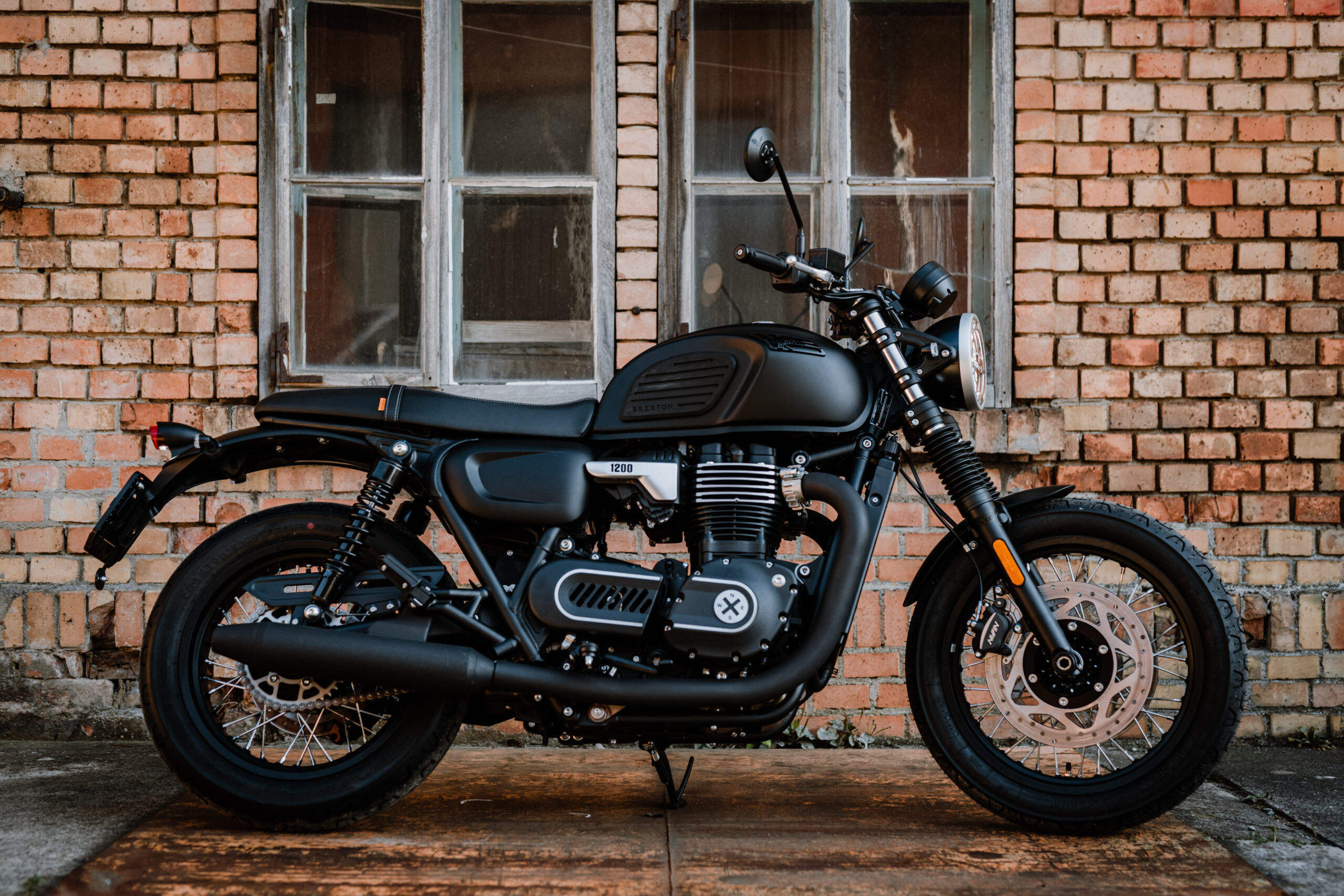 Stormrider Motorcycles Cromwell Backstage Black